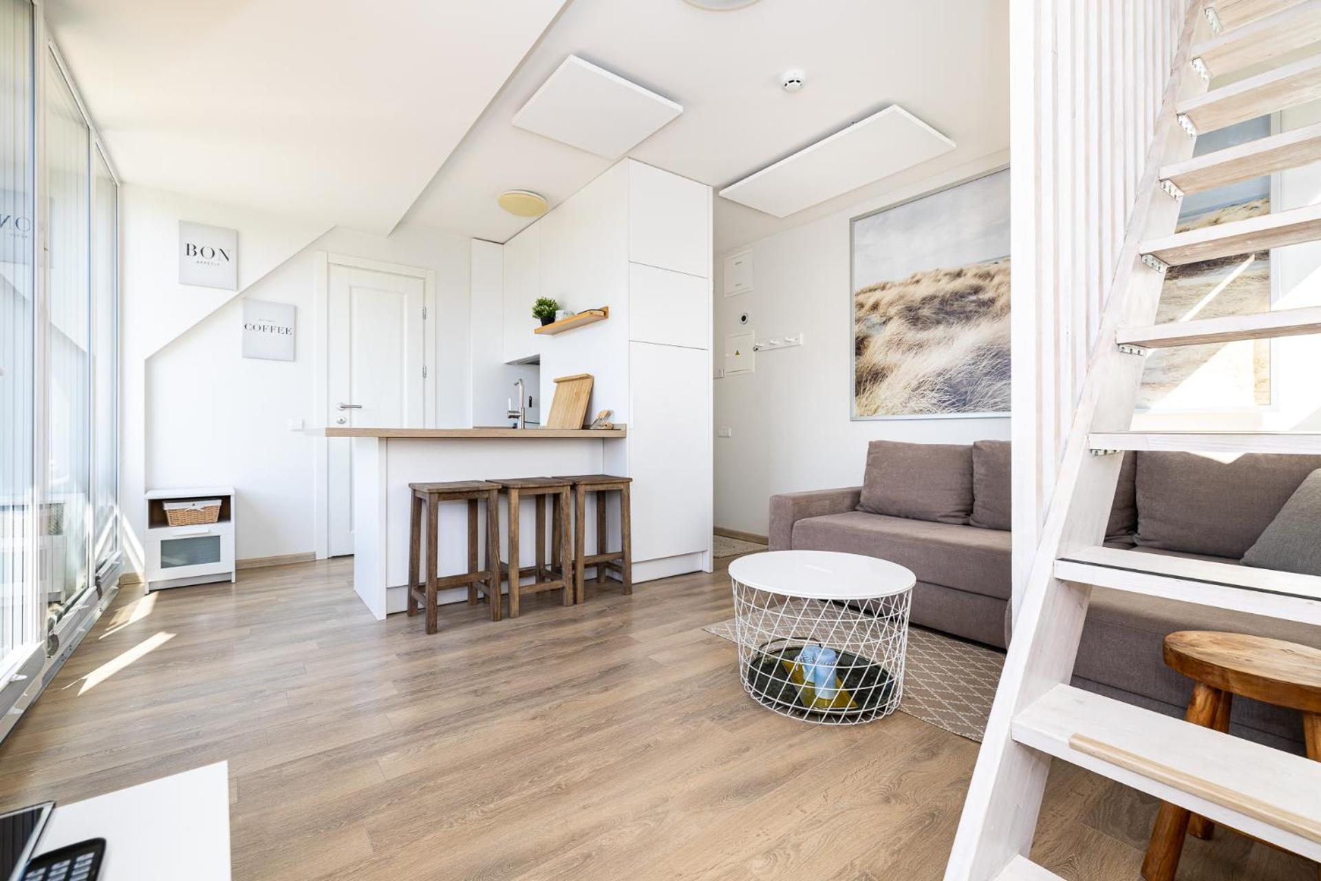 Green Shine Apartment, By Cohost Palanga Luaran gambar